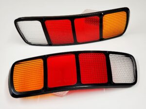 78 79 80 81 82 83 84 85 86 porsche 928 left right rear tail light lamp lens plastic aftermarket reproduction 9286319330 9286319340