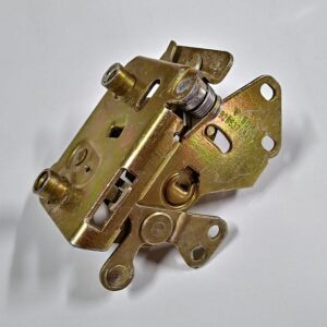 porsche 928 inner door lock latch plate bracket 92853705402 ref 92853790803