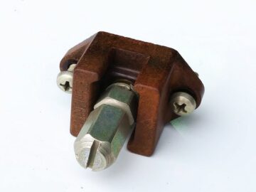 78 79 80 81 82 83 84 porsche 928 jump post positive power terminal block connector 92861286700 92861286800