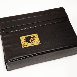 porsche-928-parts (743) porsche 928 first aid kit box verbandkasten hepp din 13164