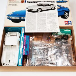 Porsche 928 Tamiya model kit, 1978